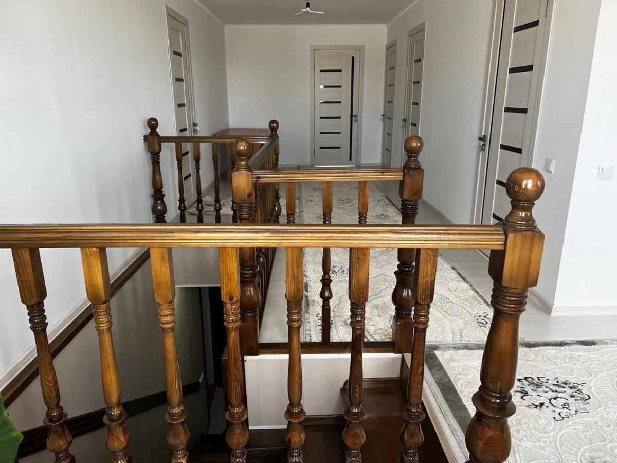 Guesthouse Greathome Karakol Bagian luar foto