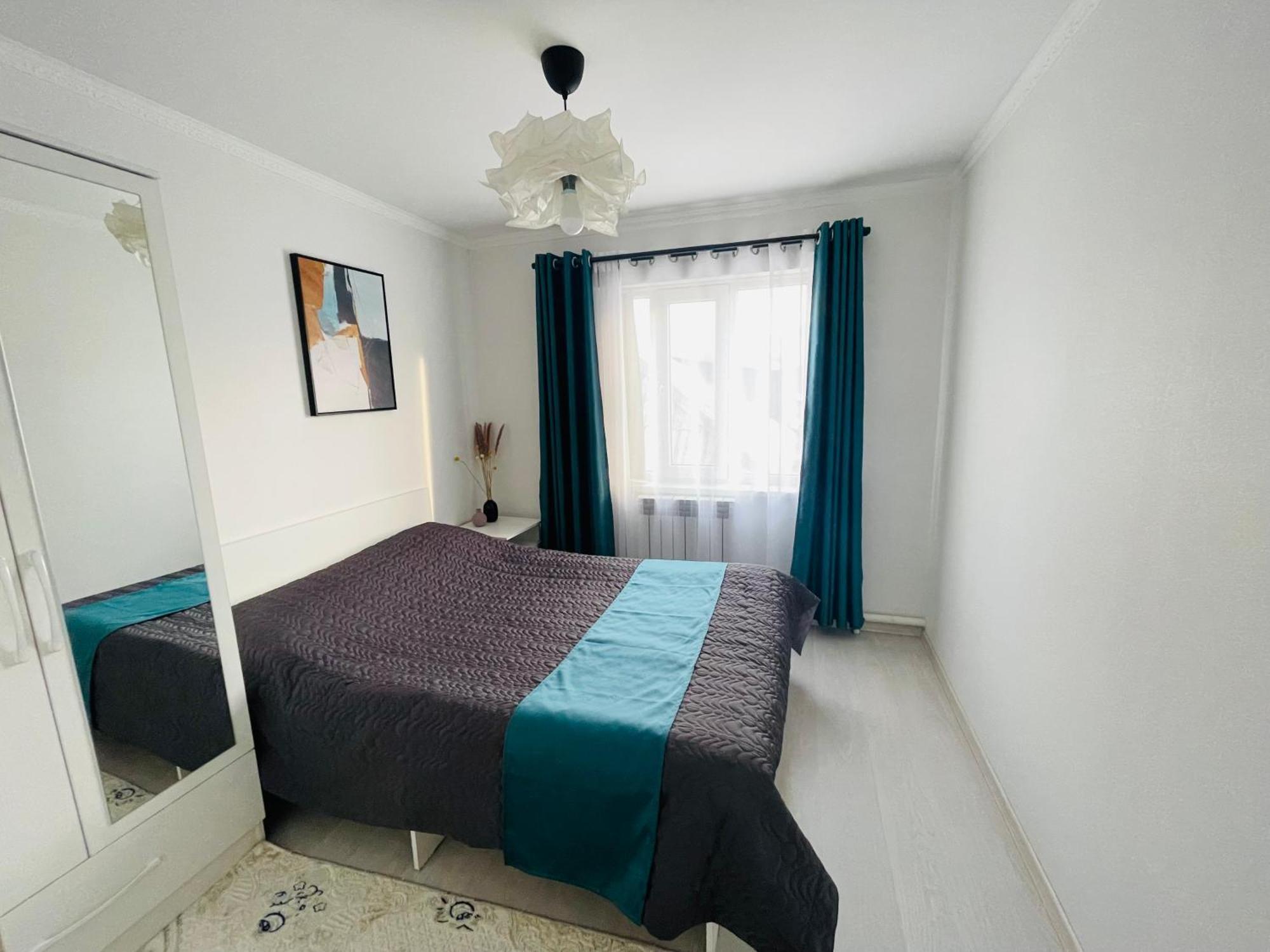 Guesthouse Greathome Karakol Bagian luar foto