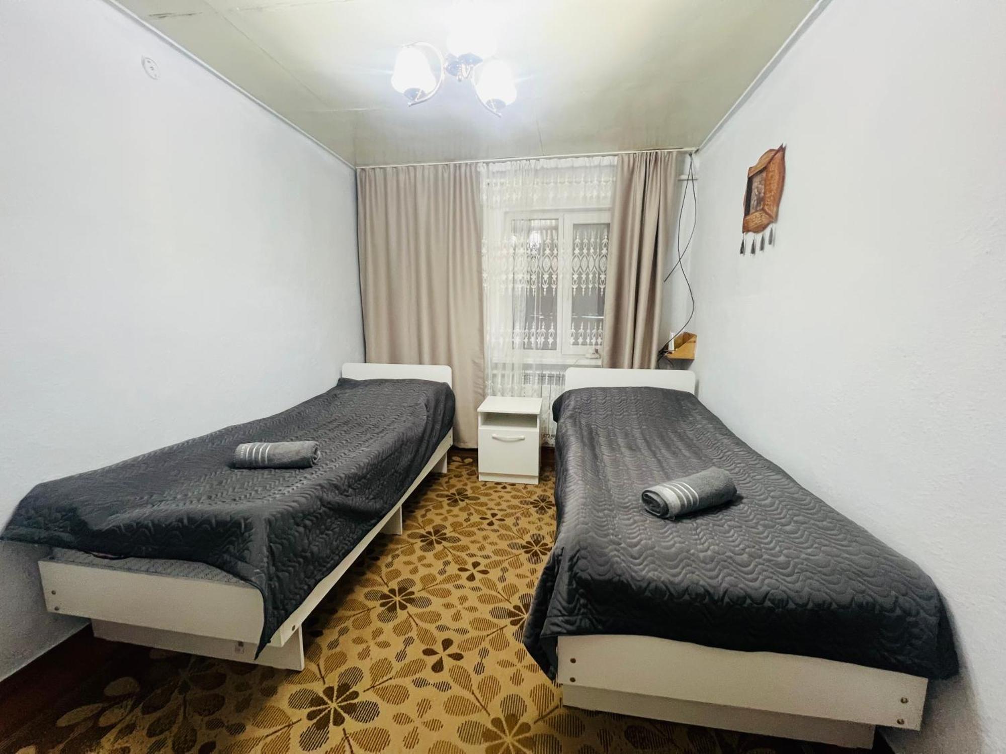 Guesthouse Greathome Karakol Bagian luar foto